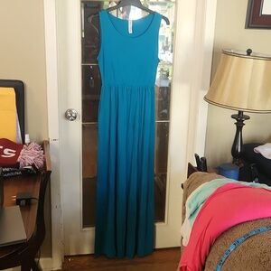 Maxi dress by vanilla bay